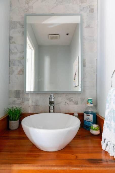 Walk To Broadway Charming Modern Historic Townhome Nashville Exteriér fotografie