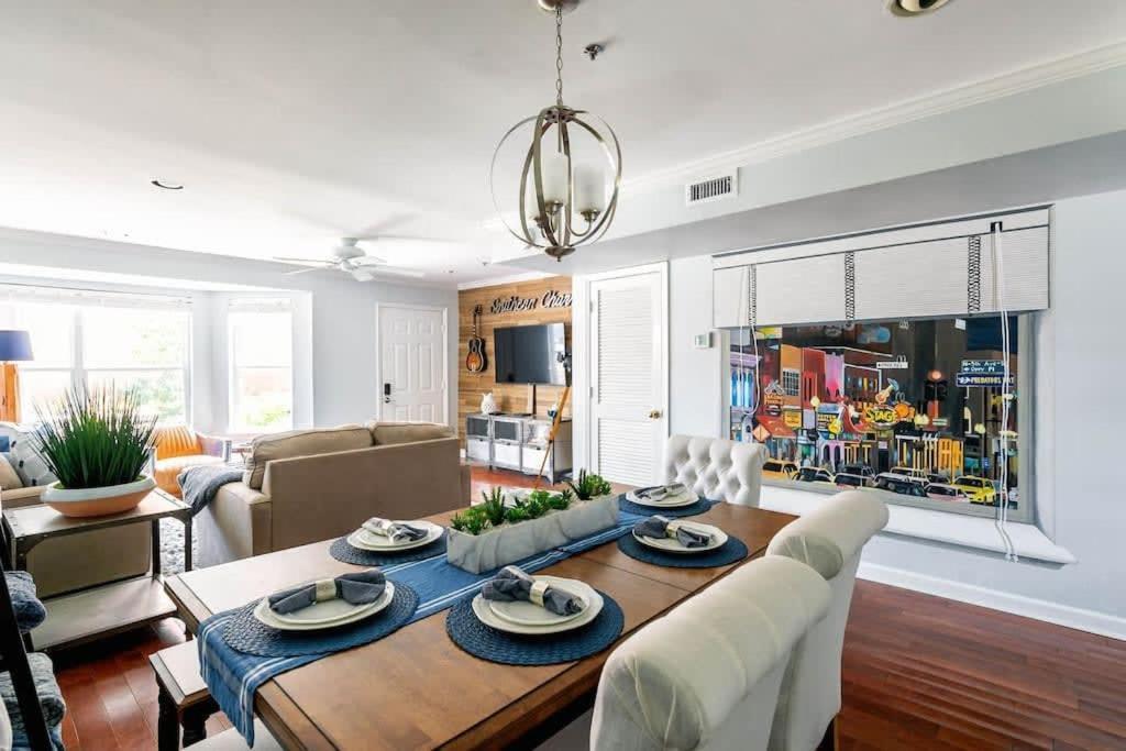 Walk To Broadway Charming Modern Historic Townhome Nashville Exteriér fotografie
